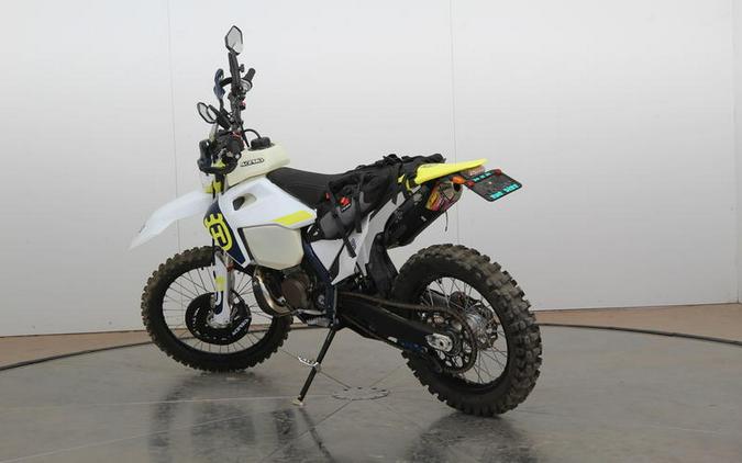 2023 Husqvarna® TE 300