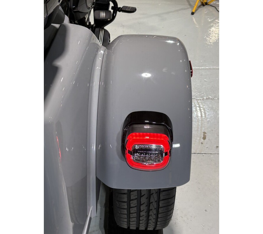 2026 Harley-Davidson® Street Glide 3 Limited Dark Billiard Gray Black Trim