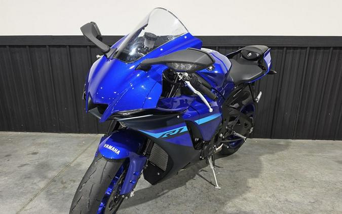 2024 Yamaha YZF R1