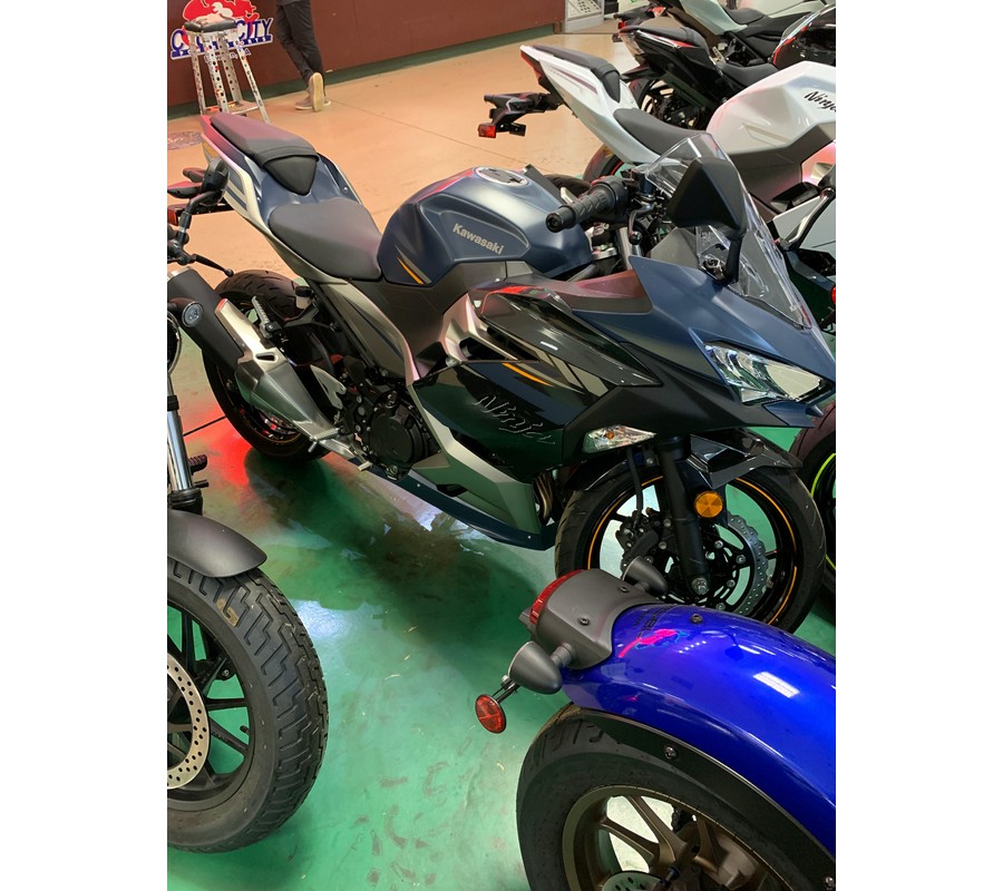 2023 Kawasaki Ninja® ZX™-14R ABS