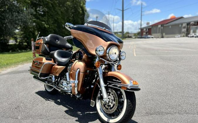 2008 Harley-Davidson® FLHTCU ANV