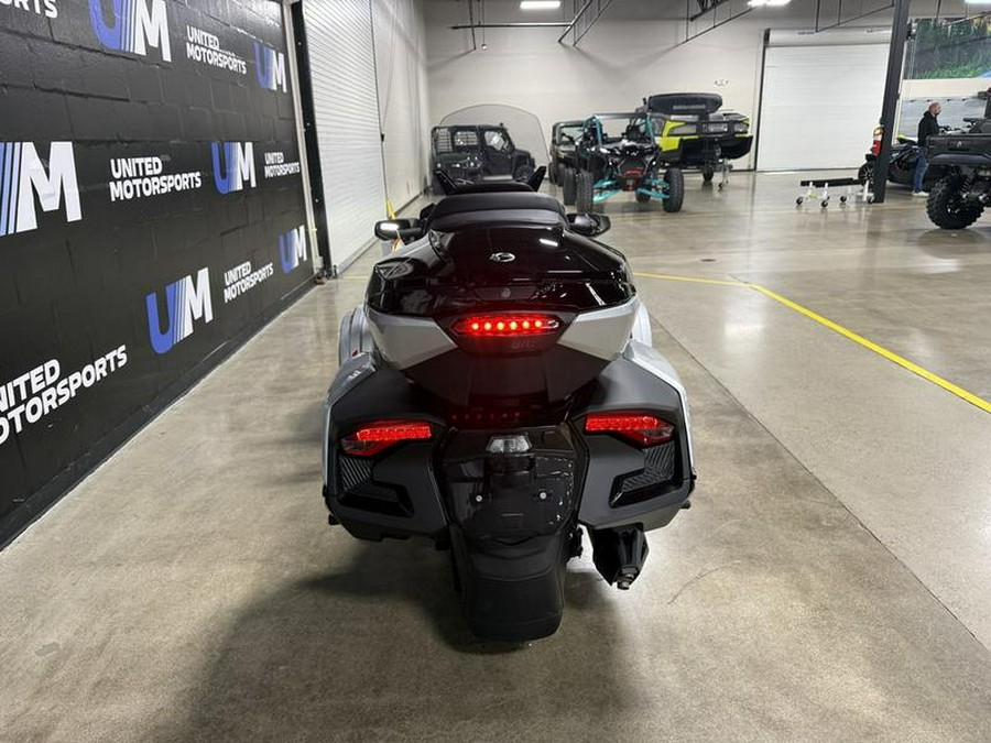 2025 Can-Am® Spyder RT Limited Dark Wheels