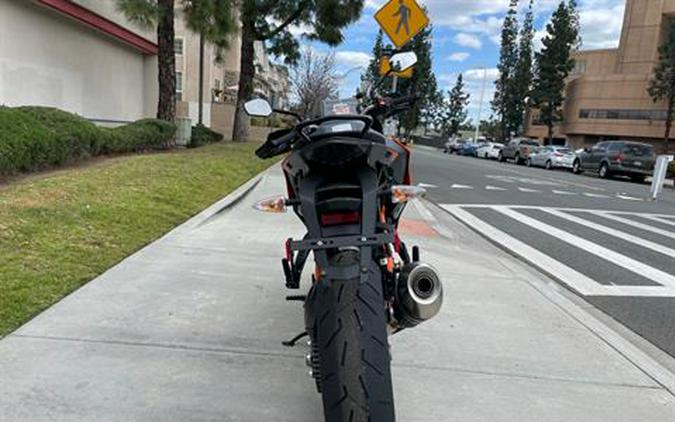 2023 KTM 1290 Super Duke GT