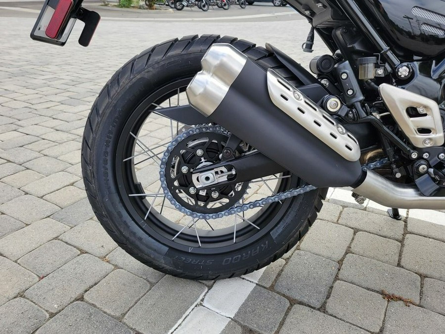 2026 Triumph Scrambler 400 XC Vanilla White