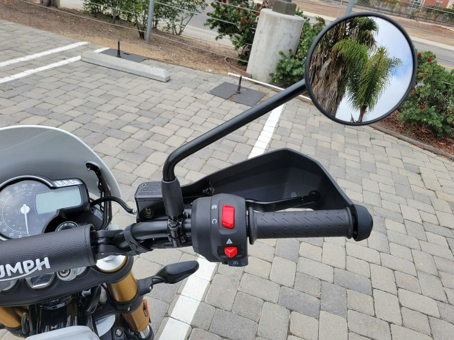 2026 Triumph Scrambler 400 XC Vanilla White