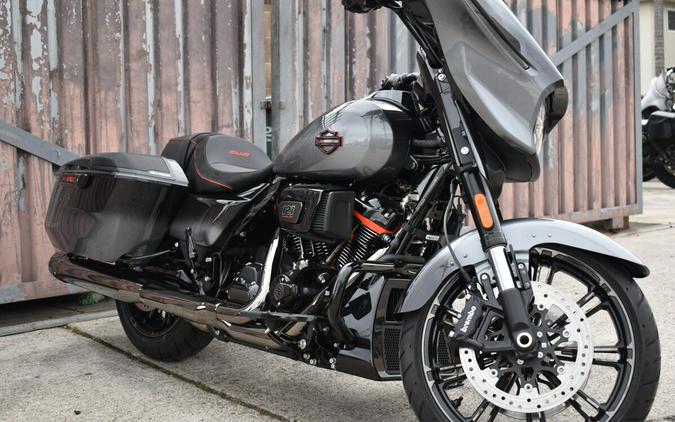 2025 Harley-Davidson® CVO™ Street Glide™ FLHXSE