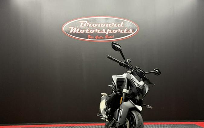 2024 CFMOTO 450NK