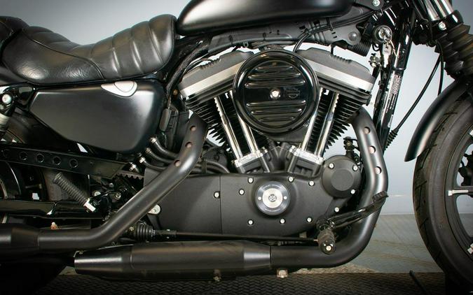 2022 Harley-Davidson Iron 883 XL883N