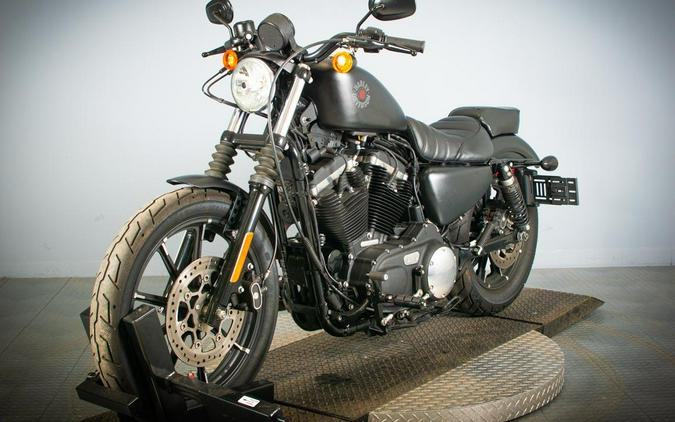 2022 Harley-Davidson Iron 883 XL883N