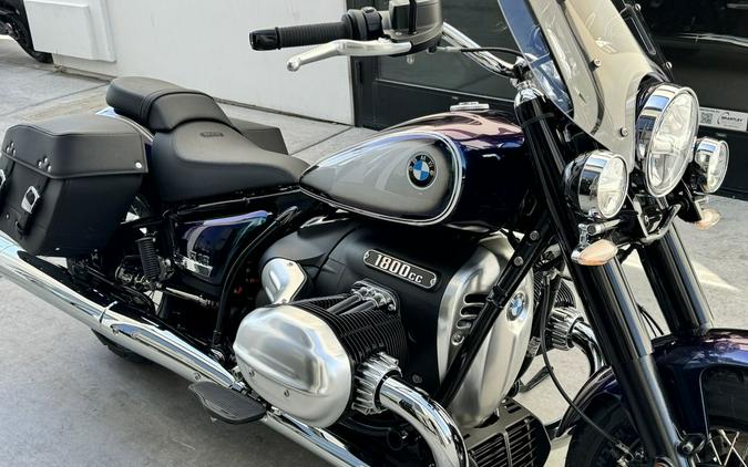 2022 BMW R 18 Classic 719 Galaxy Dust Metallic/Titan Silver 2 Metallic