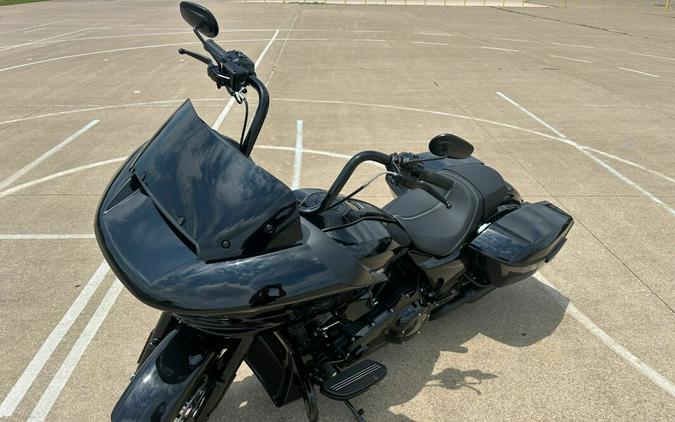 2024 Harley-Davidson Road Glide™ Vivid Black