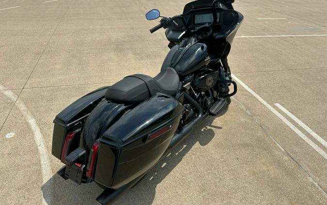 2024 Harley-Davidson Road Glide™ Vivid Black