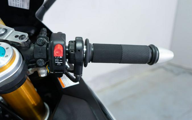 2016 Aprilia RSV4 RF ABS