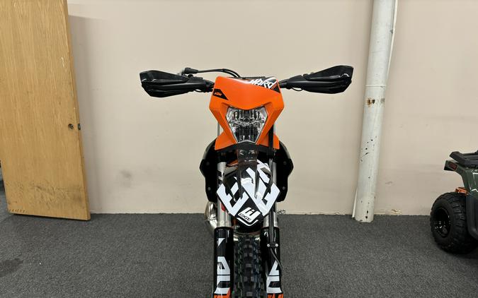 2027 KTM XC 300 W Hardenduro