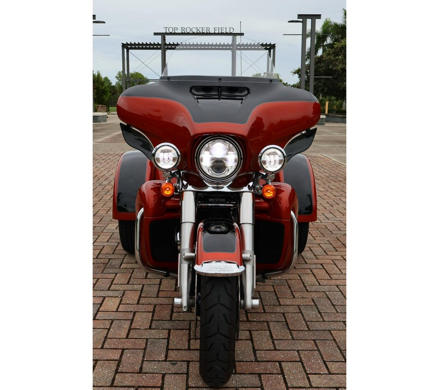 2025 Harley-Davidson Tri Glide Ultra FLHTCUTG