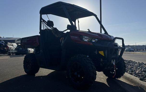 2024 Can-Am™ Defender XT HD9