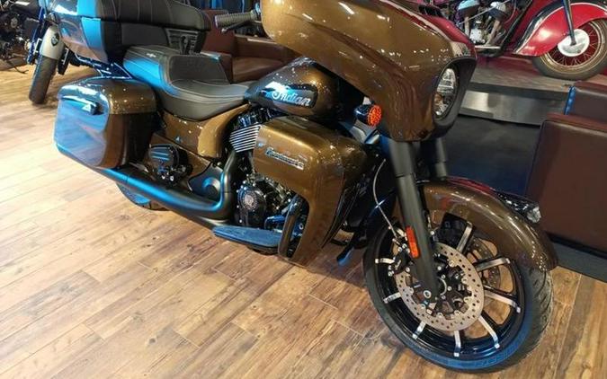 2023 Indian Motorcycle® Roadmaster® Dark Horse® Bronze Pearl Metallic