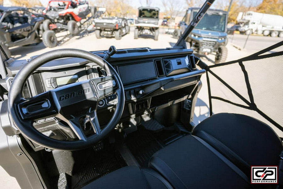 2026 Can-Am® Defender MAX XT HD11