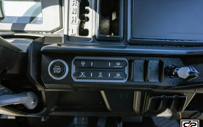 2026 Can-Am® Defender MAX XT HD11