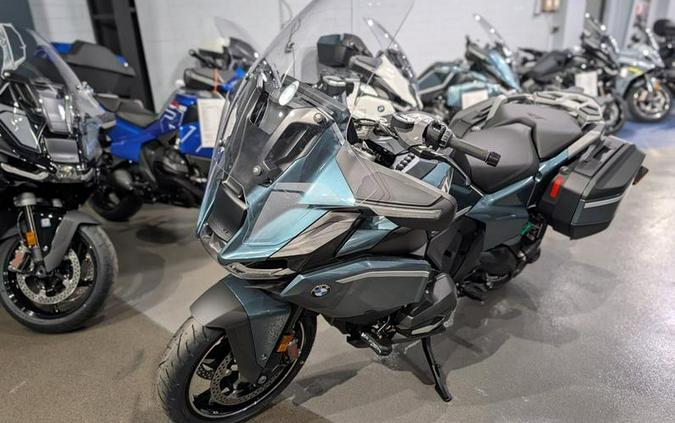 2026 BMW R 1300 RT Option 719 Camargue