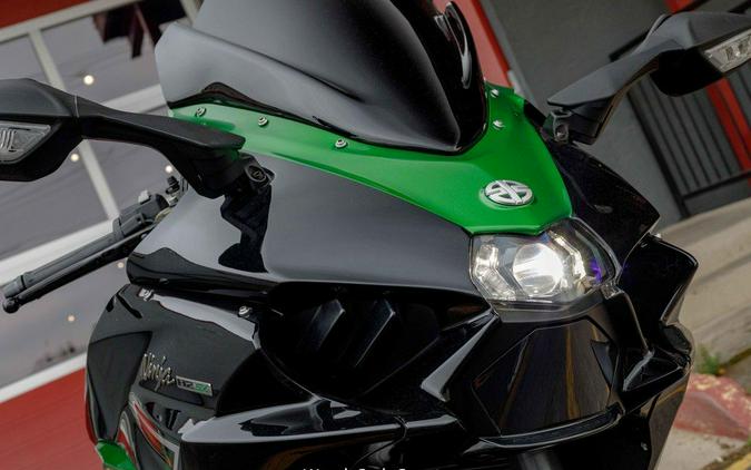 2022 Kawasaki Ninja H2® SX SE