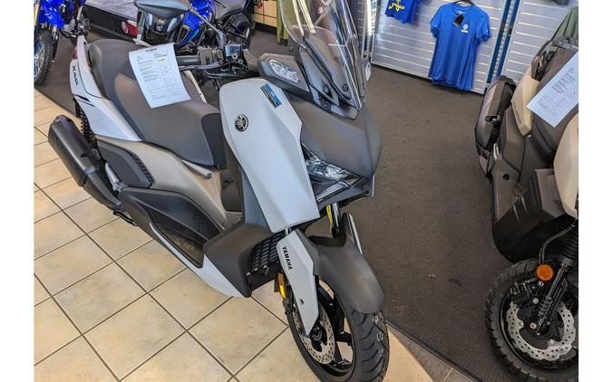 2024 Yamaha XMAX