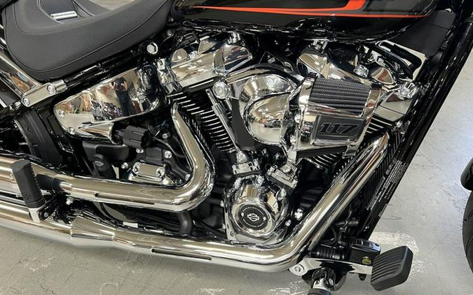 2024 Harley-Davidson Softail FXBR - Breakout