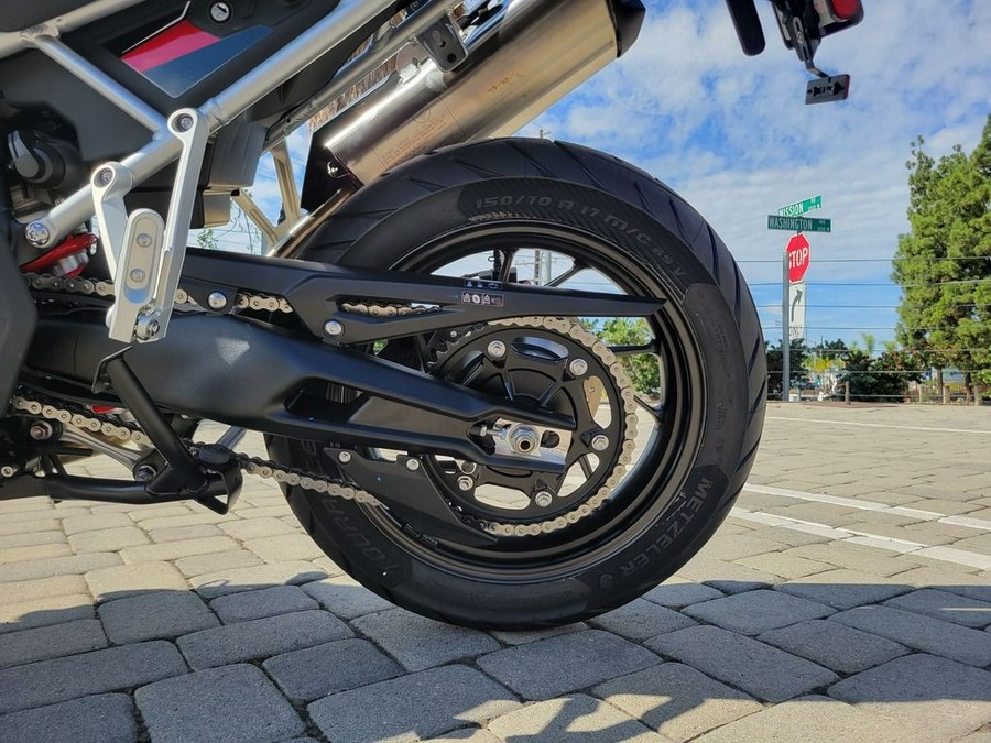 2025 Triumph Tiger 900 GT Pro Carnival Red / Sapphire Black