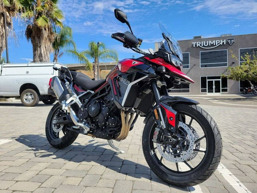 2025 Triumph Tiger 900 GT Pro Carnival Red / Sapphire Black