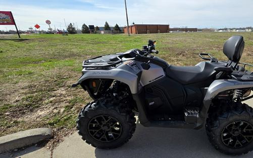 2026 Can-AM OUTLANDER MAX XT 700