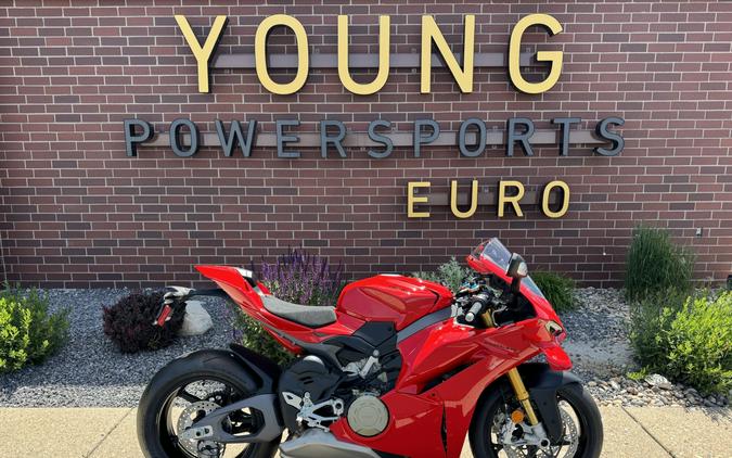 PANV47G 2026 Panigale V4