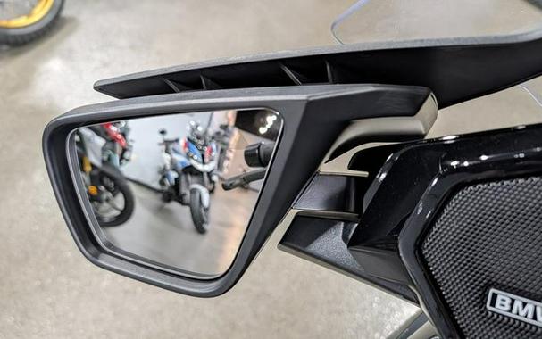 2026 BMW R 1300 RT Triple Black