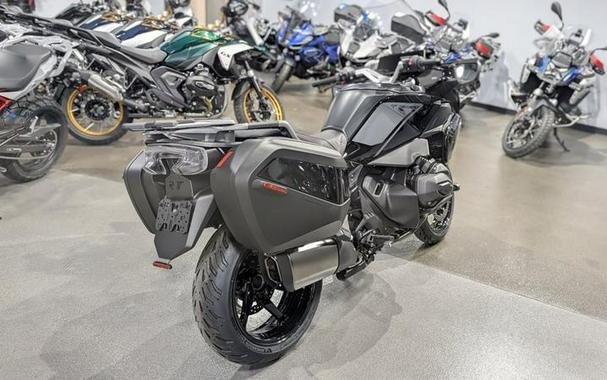 2026 BMW R 1300 RT Triple Black