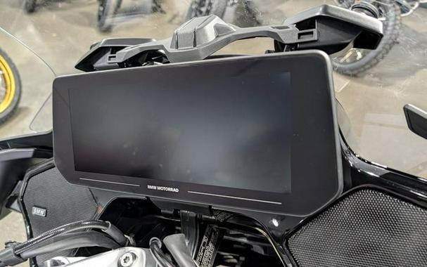 2026 BMW R 1300 RT Triple Black