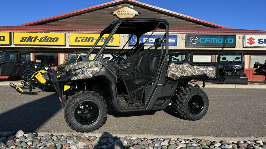 2024 Can-Am™ Defender XT HD9