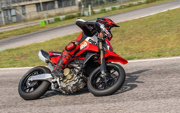 2025 Ducati Hypermotard 698 RVE