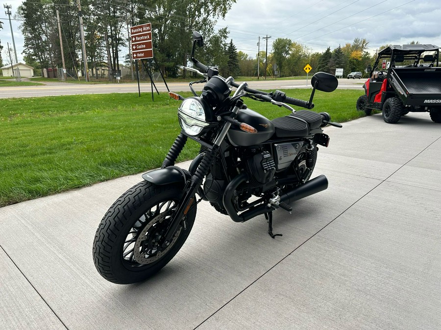 2024 Moto Guzzi V9 Bobber Special Edition