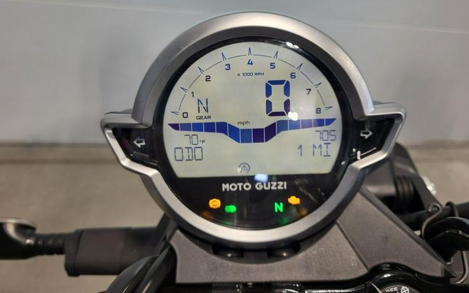2024 Moto Guzzi V9 Bobber Special Edition