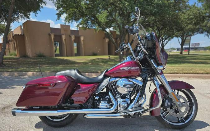 2014 Harley-Davidson® Street Glide® Special
