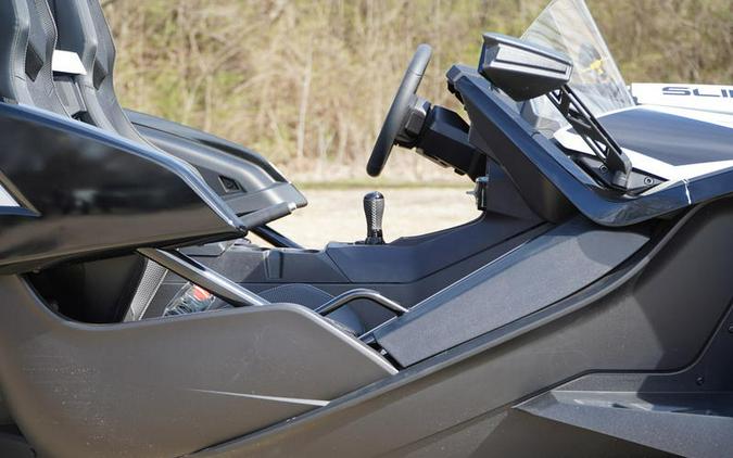 2026 Polaris Slingshot® SLR Manual