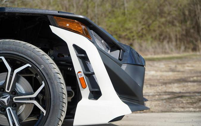 2026 Polaris Slingshot® SLR Manual