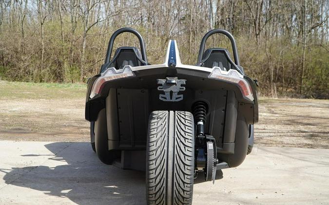 2026 Polaris Slingshot® SLR Manual