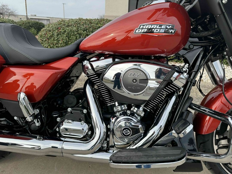 2024 Harley-Davidson Street Glide Whiskey Fire