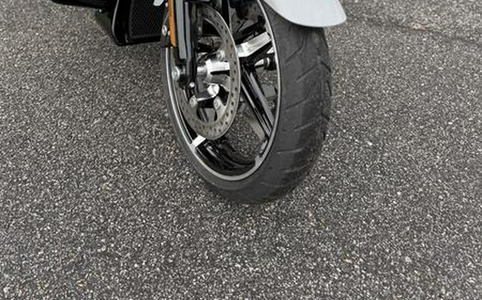 2025 Harley-Davidson® FLTRX - Road Glide®