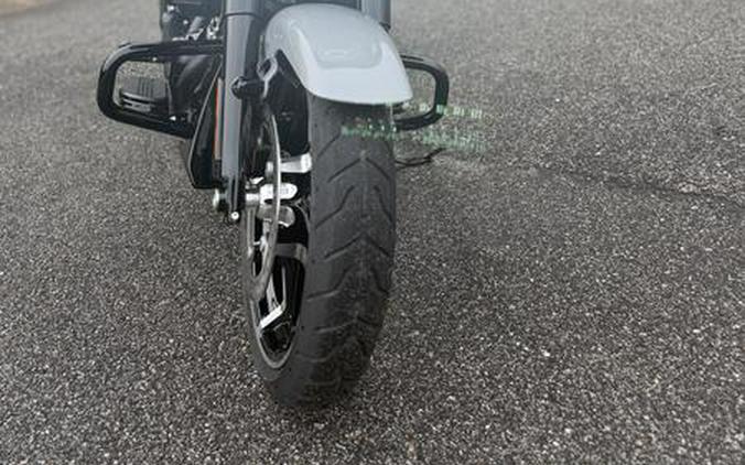 2025 Harley-Davidson® FLTRX - Road Glide®