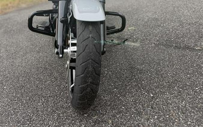 2025 Harley-Davidson® FLTRX - Road Glide®