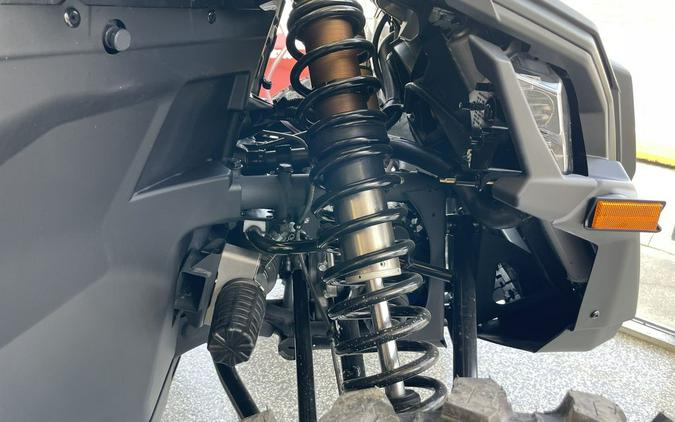 2025 Can-Am MAVERICK X3 DS TURBO FIERY RED/HYPER SILVER