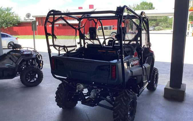 2024 Honda Pioneer 1000-5 Deluxe