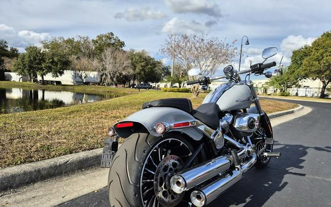 2025 Harley-Davidson Softail FXBR - Breakout