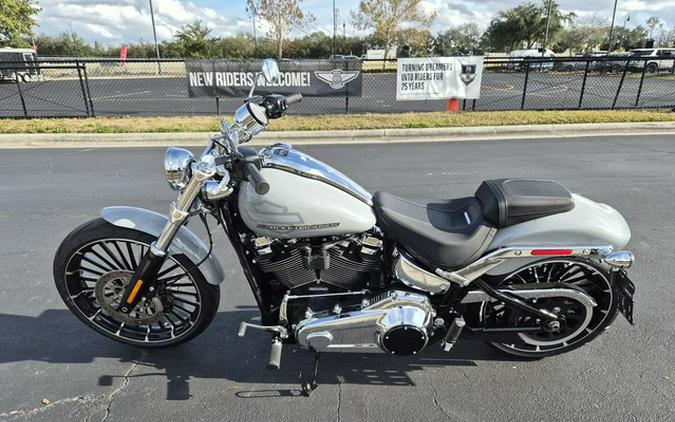 2025 Harley-Davidson Softail FXBR - Breakout